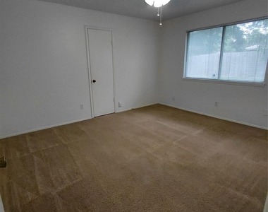 3203 Mourning Dove Drive - Photo Thumbnail 18