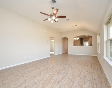 3931 Moreland Branch Lane - Photo Thumbnail 13