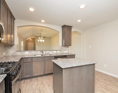 3931 Moreland Branch Lane - Photo Thumbnail 9