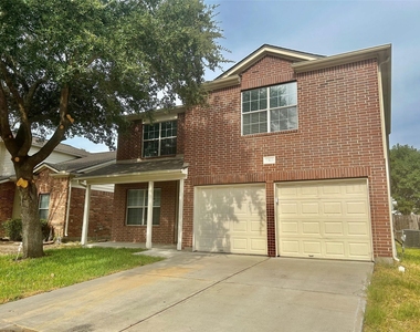 10623 Sugar Trace Drive - Photo Thumbnail 1