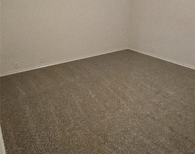 10623 Sugar Trace Drive - Photo Thumbnail 43