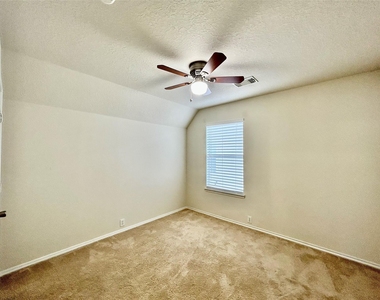 10623 Sugar Trace Drive - Photo Thumbnail 34