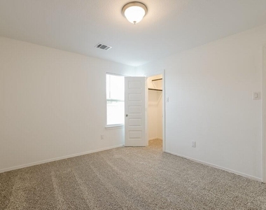 16626 Spirit Street - Photo Thumbnail 13