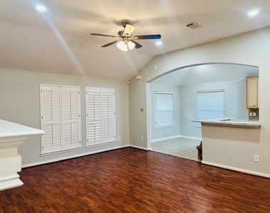 11405 White Forge Court - Photo Thumbnail 4