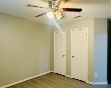 11405 White Forge Court - Photo Thumbnail 23