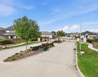 5022 Matador Lane - Photo Thumbnail 34