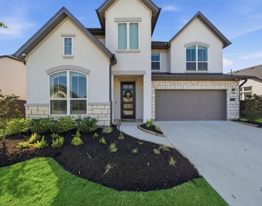 5022 Matador Lane - Photo Thumbnail 3