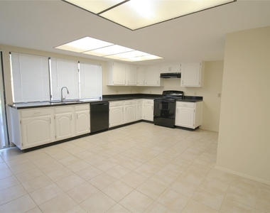 5327 Karenbeth Drive Drive - Photo Thumbnail 1