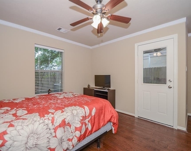 4018 Childress Street - Photo Thumbnail 16