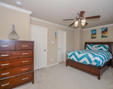 4018 Childress Street - Photo Thumbnail 18