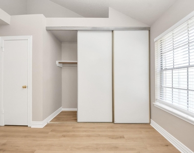 2910 Grants Lake Boulevard - Photo Thumbnail 19