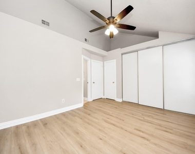 2910 Grants Lake Boulevard - Photo Thumbnail 17