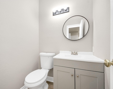 2910 Grants Lake Boulevard - Photo Thumbnail 7
