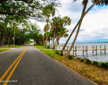 44 Barton Avenue - Photo Thumbnail 14