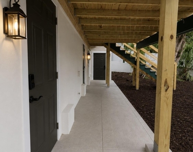 44 Barton Avenue - Photo Thumbnail 5