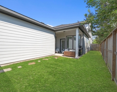 28750 Shoalhaven Court - Photo Thumbnail 13