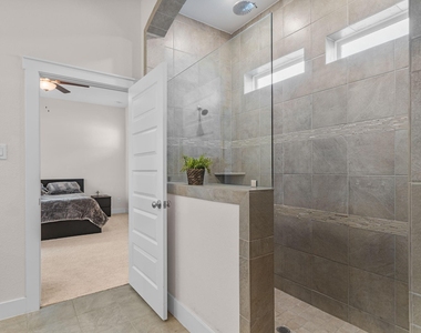 28750 Shoalhaven Court - Photo Thumbnail 6