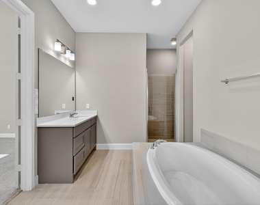 7435 Denali Drive - Photo Thumbnail 25
