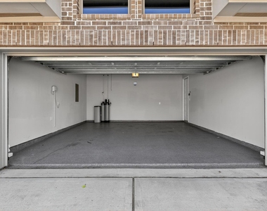 7435 Denali Drive - Photo Thumbnail 29