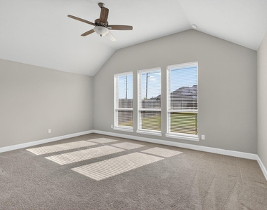 7435 Denali Drive - Photo Thumbnail 19