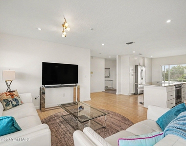 303 Audubon Drive - Photo Thumbnail 5
