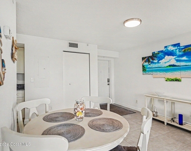 303 Audubon Drive - Photo Thumbnail 7
