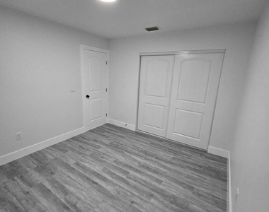 400 Koutnik Road Se - Photo Thumbnail 16