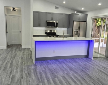 400 Koutnik Road Se - Photo Thumbnail 7