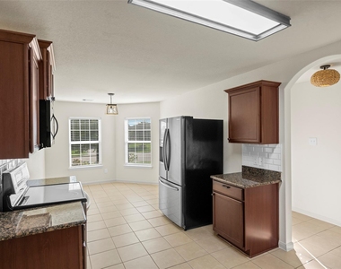 20803 Bastion Settle Drive - Photo Thumbnail 6