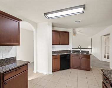 20803 Bastion Settle Drive - Photo Thumbnail 5