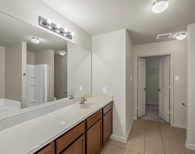 20803 Bastion Settle Drive - Photo Thumbnail 16