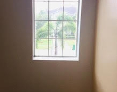 2590 Revolution Street - Photo Thumbnail 10