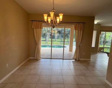3185 Soft Breeze Circle - Photo Thumbnail 5