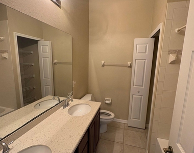 3185 Soft Breeze Circle - Photo Thumbnail 32