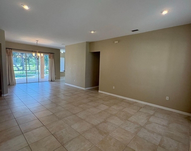 3185 Soft Breeze Circle - Photo Thumbnail 3