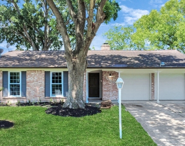 10602 Raydell Drive - Photo Thumbnail 1