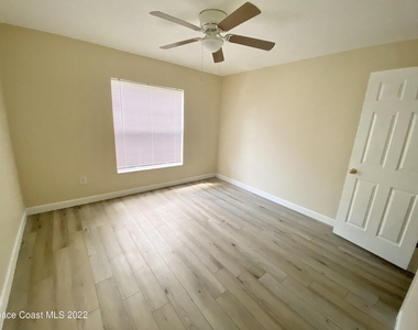 2435 Palisades Drive Se - Photo Thumbnail 15
