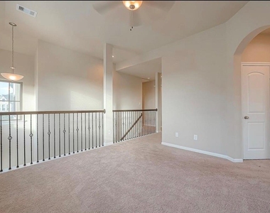 8700 Laurel Crest Drive - Photo Thumbnail 31