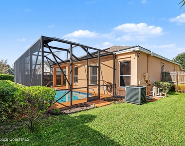 8056 Bracken Lane - Photo Thumbnail 21