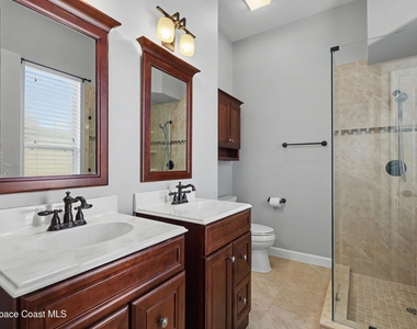 8056 Bracken Lane - Photo Thumbnail 12