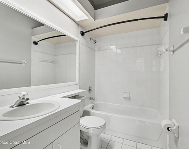 8056 Bracken Lane - Photo Thumbnail 16