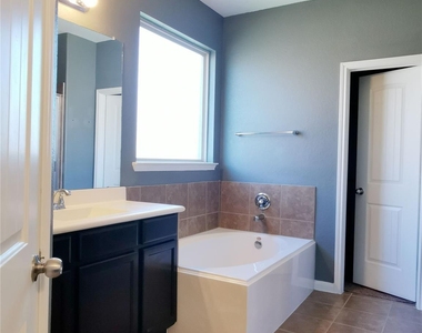 23226 Verona View Lane - Photo Thumbnail 15