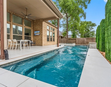 1053 Bat Hawk Court - Photo Thumbnail 1