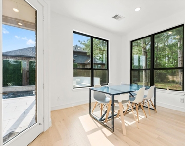 1053 Bat Hawk Court - Photo Thumbnail 23