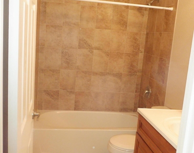 3101 Sand Trap Lane - Photo Thumbnail 12