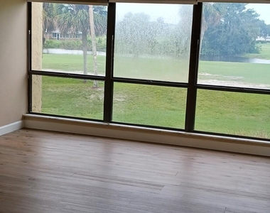 3101 Sand Trap Lane - Photo Thumbnail 8