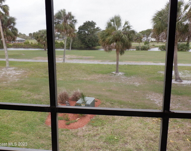 3101 Sand Trap Lane - Photo Thumbnail 13