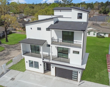 6816 Hartland Avenue - Photo Thumbnail 36