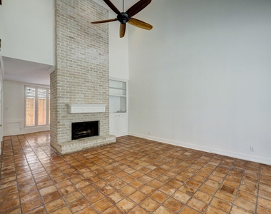 2313 Nantucket Drive - Photo Thumbnail 1