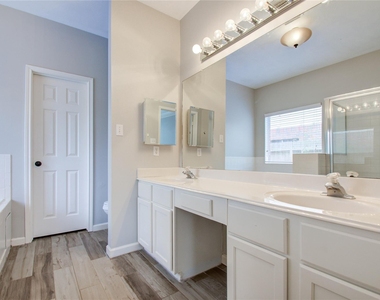 24302 Schivener House Lane - Photo Thumbnail 15